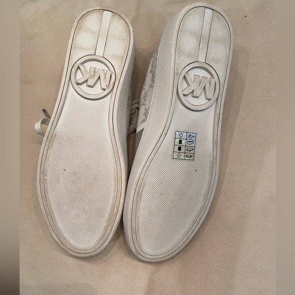 Michael Kors “Olivia” lace up women’s shoes 8 - Picture 6 of 7